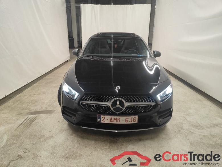 Mercedes-Benz A-Klasse A 180 d DCT Business Solution 5d #1