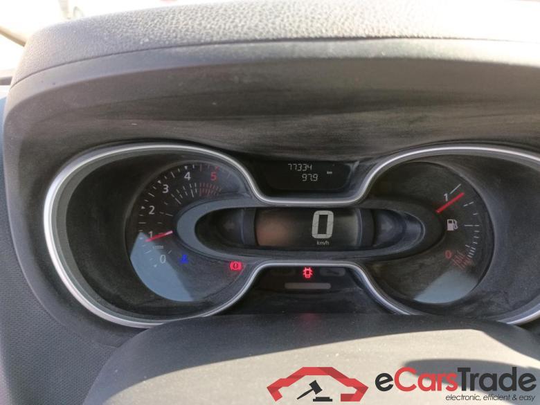 Renault Furgón 27 L1H1 Energy BluedCi 88 kW RENAULT Trafic / 2019 / 4P / furgón Furgón 27 L1H1 Energy BluedCi 88 kW #4