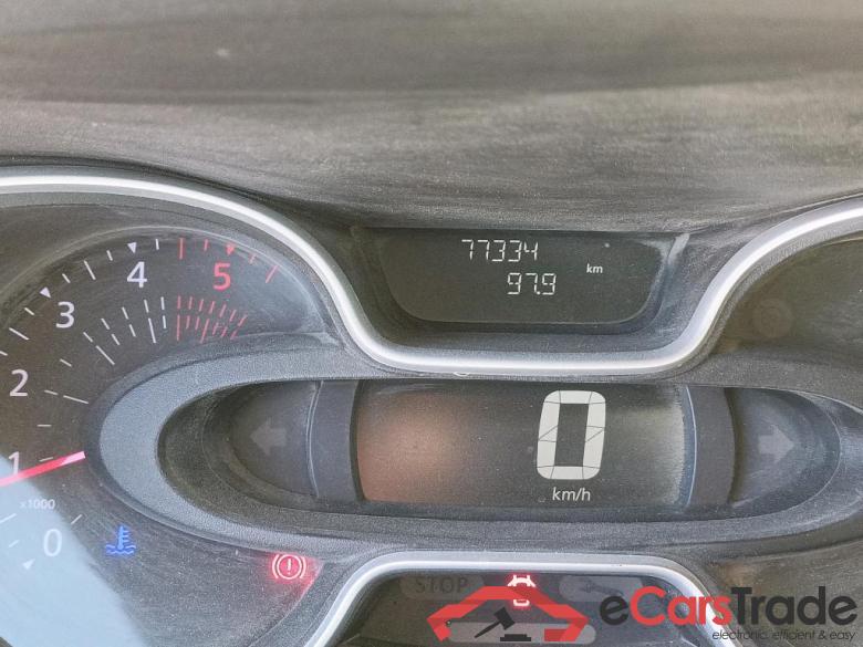 Renault Furgón 27 L1H1 Energy BluedCi 88 kW RENAULT Trafic / 2019 / 4P / furgón Furgón 27 L1H1 Energy BluedCi 88 kW #5