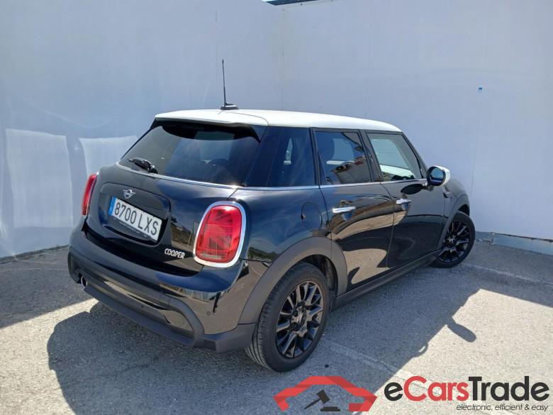 Mini COOPER CORPORATE 5 PUERTAS(SP) Mini 5p Cooper 1.5 135CV AT7 E6d #2
