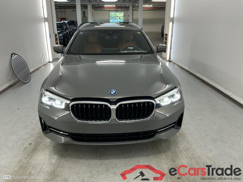 BMW 5 SERIES TOURING 2.0 520E TOURING AUTO Parking Assistant Driving Assistant Business #2
