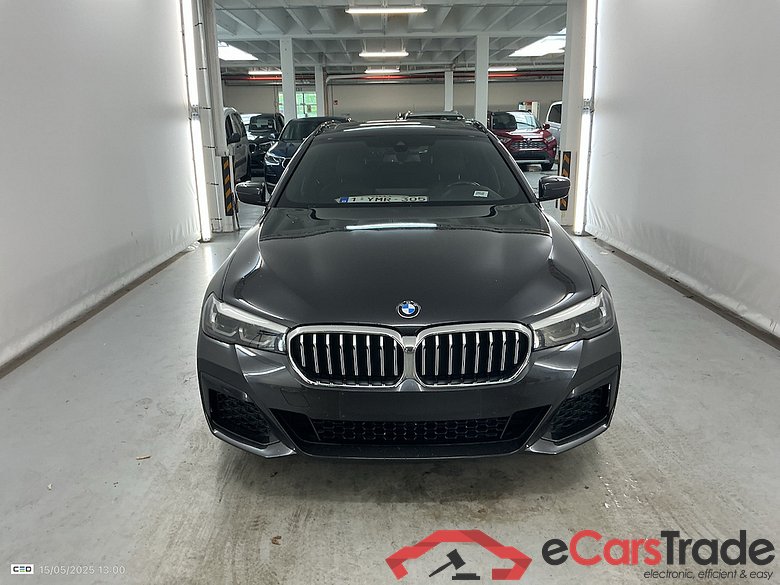 BMW 5 SERIES TOURING 2.0 518DA 110KW TOURING M Sports