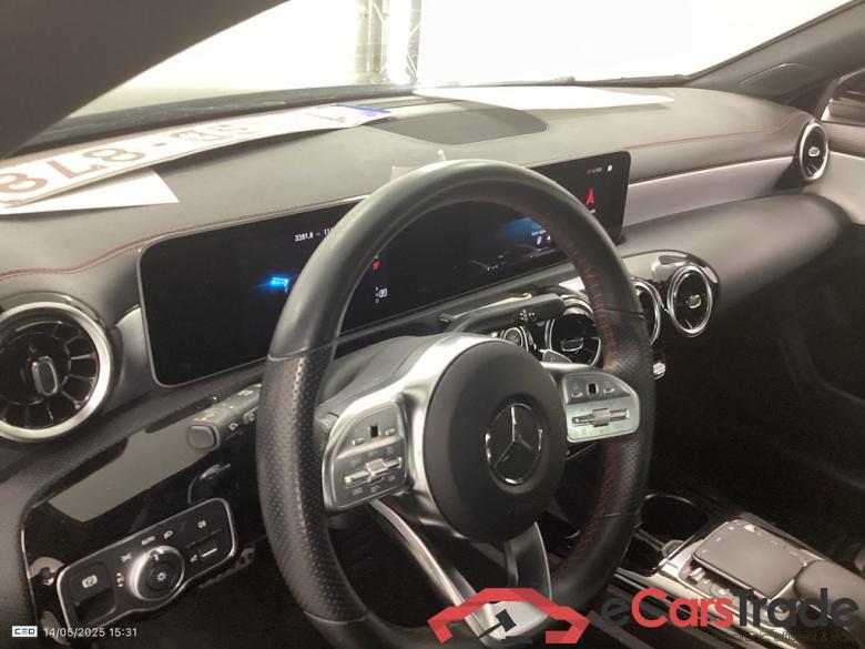 Mercedes CLA 180i SB AMG Aut. LED-Xenon Widescreen Navi 1/2 Sport-Leather-Alcantara KeylessGo Camera Klima PDC ... #4
