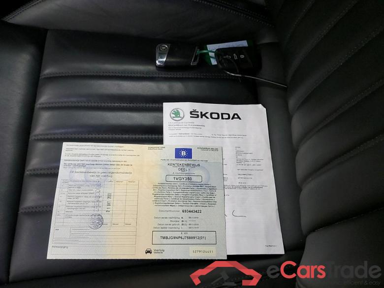 SKODA - SKO SUPERB COMBI CRTDI 120PK DSG7 Style Pack Premium II & GPS & Comfort & Safety & Towing Hook #4