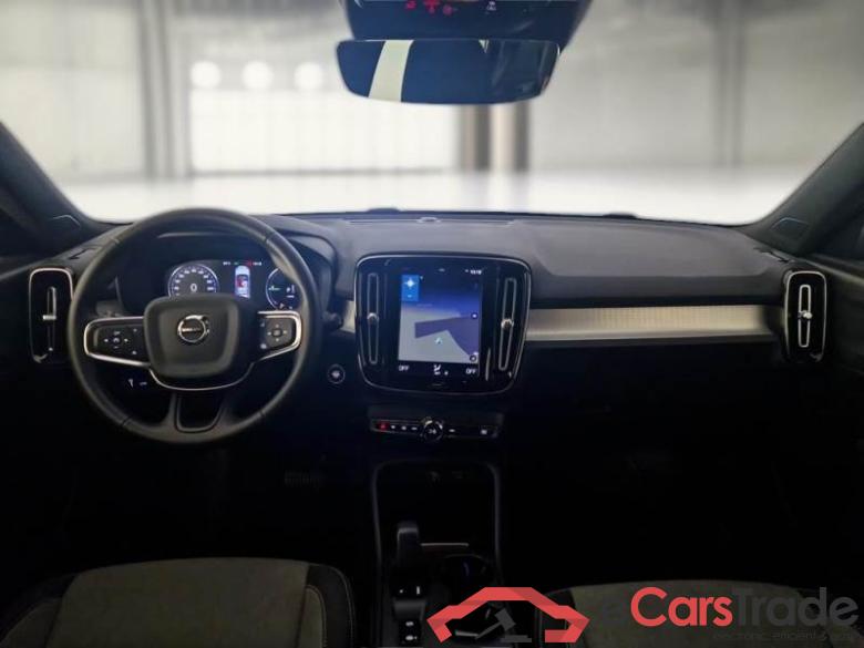 Volvo 235 VOLVO XC40 / 2017 / 5P / SUV T4 PLUG-IN HYBRID AUTO RECH INSCRIP EXPR #3