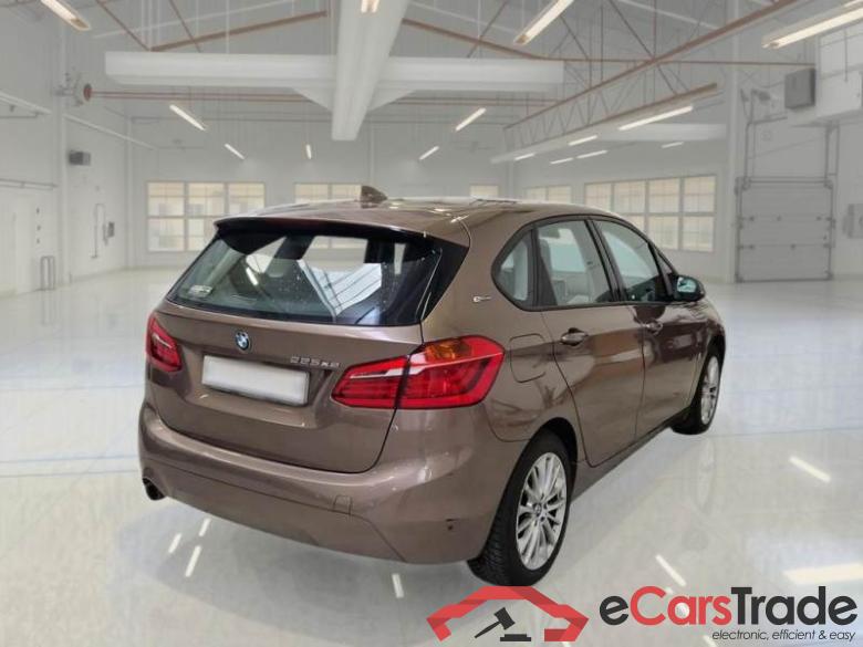 BMW 29 BMW SERIE 2 ACTIVE TOURER / 2018 / 5P / MONOVOLUME 225XE IPERFORMANCE AUTOM. #2