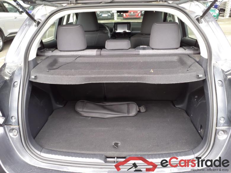 TOYOTA Yaris 1.0 116 H DYNAMIC #2