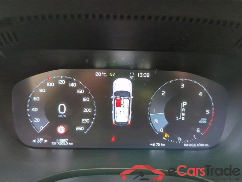 Volvo XC60 ´17 XC60 Momentum 2WD 2.0 D4 140KW AT8 E6dT #5