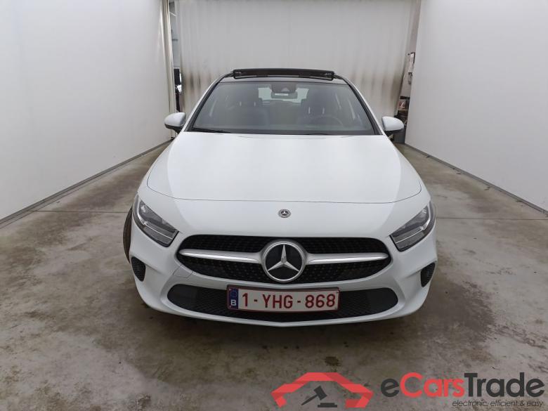 Mercedes-Benz A-Klasse A 180 d Business Solution Aut. 5d #1