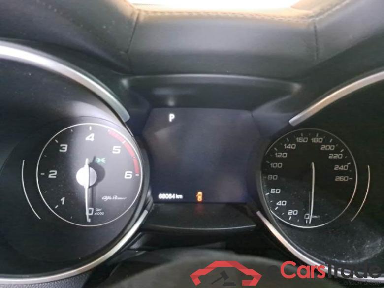 AlfaRomeo 80 ALFA ROMEO STELVIO / 2017 / 5P / SUV 2.2 TURBO DIESEL 210CV VELOCE TI AT8 Q4 #4