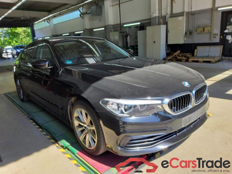 BMW Baureihe 5 Lim. (G30)(02.2017->) DE - Lim4 520 d Mild-Hybrid EU6d-T, Sport Line (EURO 6d-TEMP), 2019 - 2020 #2