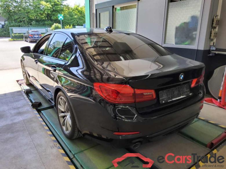 BMW Baureihe 5 Lim. (G30)(02.2017->) DE - Lim4 520 d Mild-Hybrid EU6d-T, Sport Line (EURO 6d-TEMP), 2019 - 2020 #4
