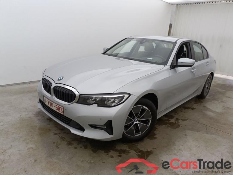 BMW 3 Reeks Berline 318dA (100 kW) 4d #3