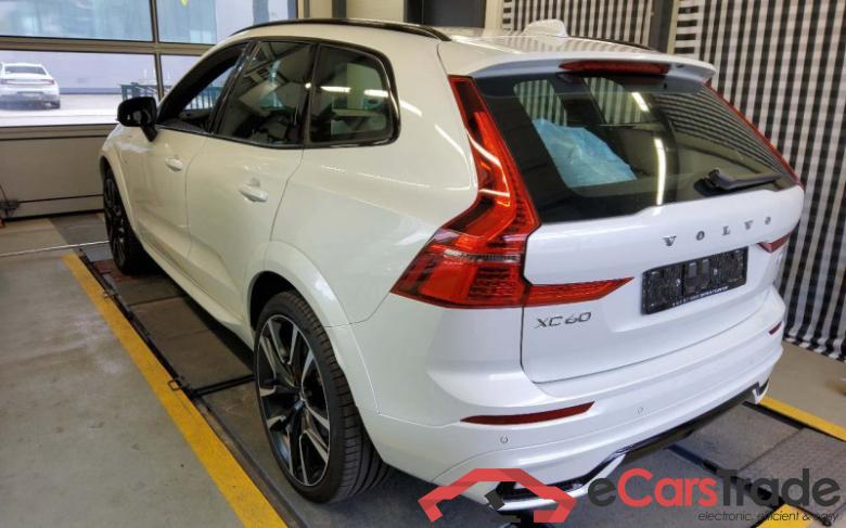 Volvo XC60 (03.2017->) DE - SUV5 T6 Twin Engine AWD EU6d, R Design Plug-In Hybrid (E6d), (Facelift) 202 #4