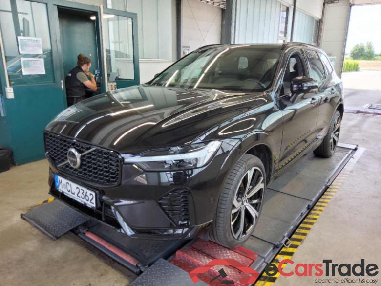 Volvo XC60 (03.2017->) DE - SUV5 B5 (Benzin) AWD EU6d, Ultimate Dark Mild-Hybrid (EURO 6d), (Facelift) #1