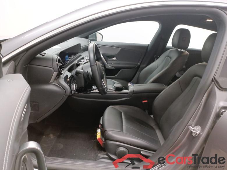 Mercedes-Benz CLA Shooting Brake CLA 250 e 5d #6