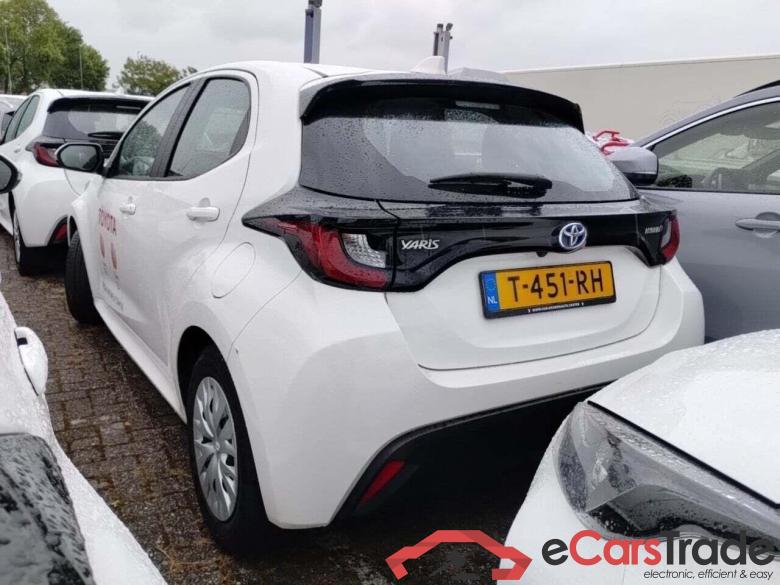 TOYOTA YARIS 1.5 Hybrid Active #3