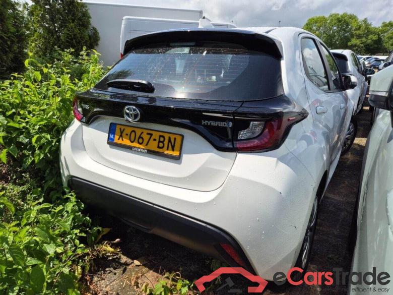 TOYOTA YARIS 1.5 Hybrid Active #4