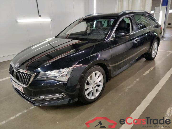 Skoda Superb Combi Superb Combi 1.6 CRTDI DSG7 Style 88kW/120pk  5D/P Auto-7