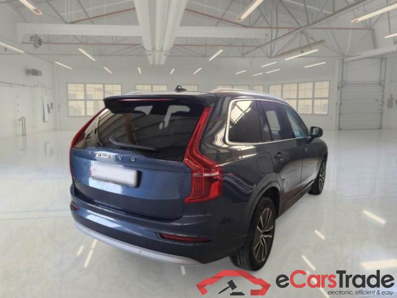 Volvo 118 VOLVO XC90 / 2014 / 5P / SUV B5 D AWD AUTOMATICO 7P MOMENTUM PRO #2