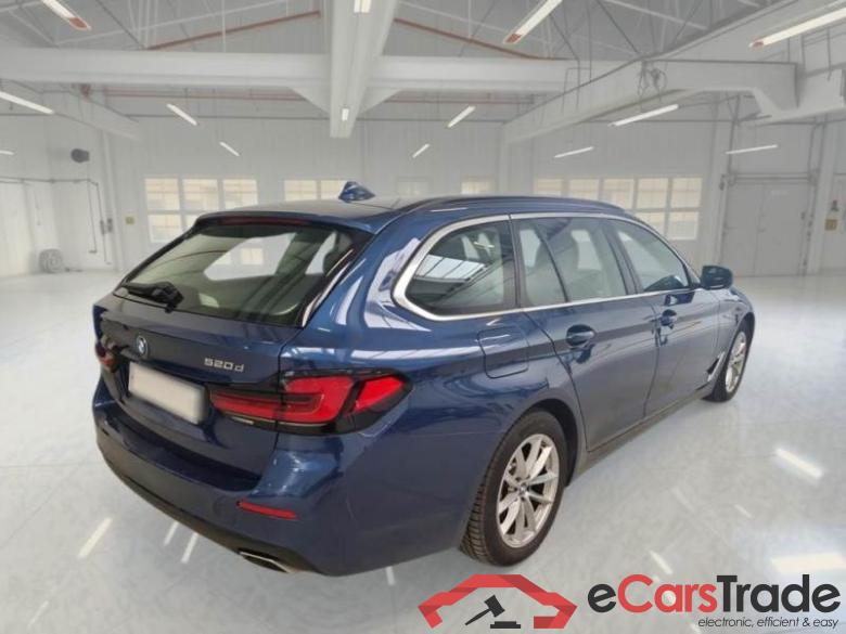 BMW 23 BMW SERIE 5 / 2020 / 5P / STATION WAGON 520D AUT BUSINESS MH48V TOURING #2
