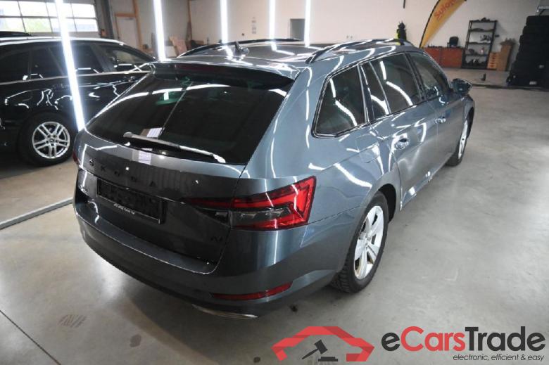 Skoda Superb Wagon ´15 Superb Combi Sportline iV 1.4 TSI Hybrid 160KW AT6 E6d #2