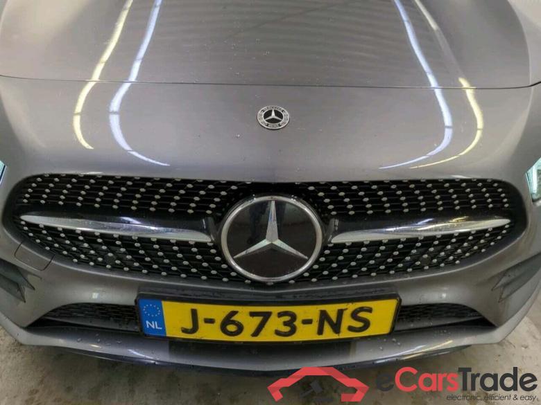 MERCEDES-BENZ A-klasse 250 e Bns Sol. AMG #4