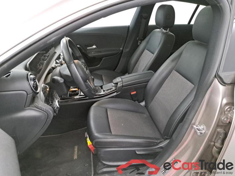 MERCEDES-BENZ CLASS CLA SHOOTING BRAKE DIESE CLA 180 d Business Solution #5
