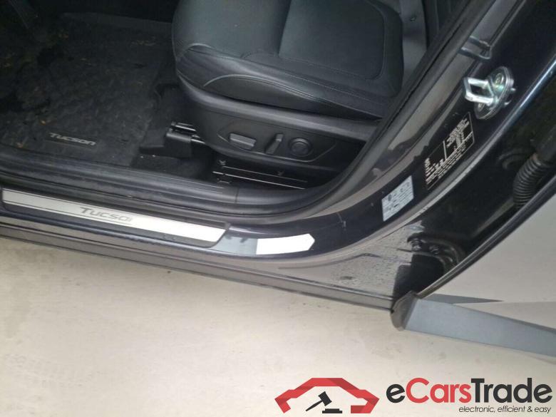 HYUNDAI TUCSON 1.6 T-GDI SHINE 4WD PHEV AUT #4