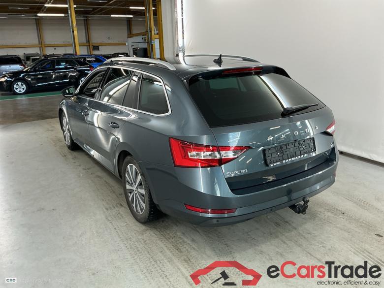 SKODA SUPERB COMBI - 2019 1.4 TSI PHEV Style DSG #3