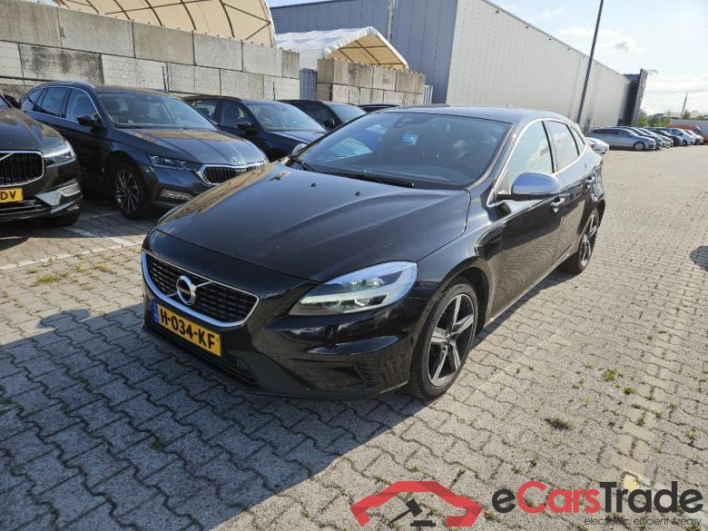 VOLVO V40 112 kW #3