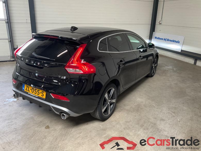 VOLVO V40 1.5 T3 Polar+ Sport #3