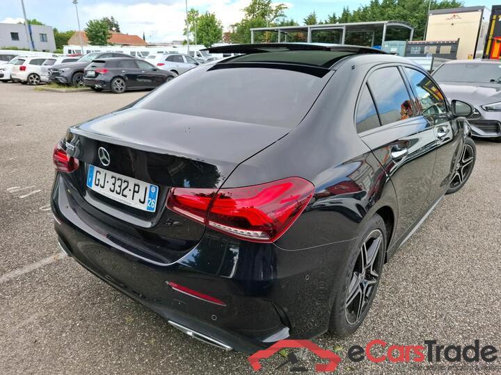 Mercedes A 200 Limousine 1.3i 162Hp AMG Night Aut. Pano LED-Multibeam Widescreen Navi Ambient 1/2 Sport-Leather-Alcantara KeylessGo Camera Klima PDC ... #4