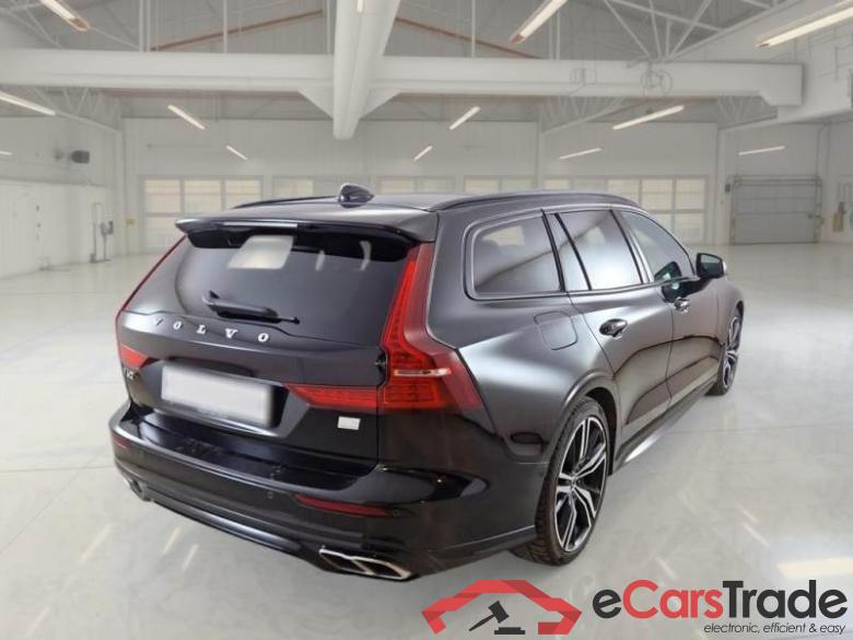 Volvo 71 VOLVO V60 / 2019 / 5P / STATION WAGON T6 PLUG-IN AWD AUTOM.RECH.R-DESIGN #2
