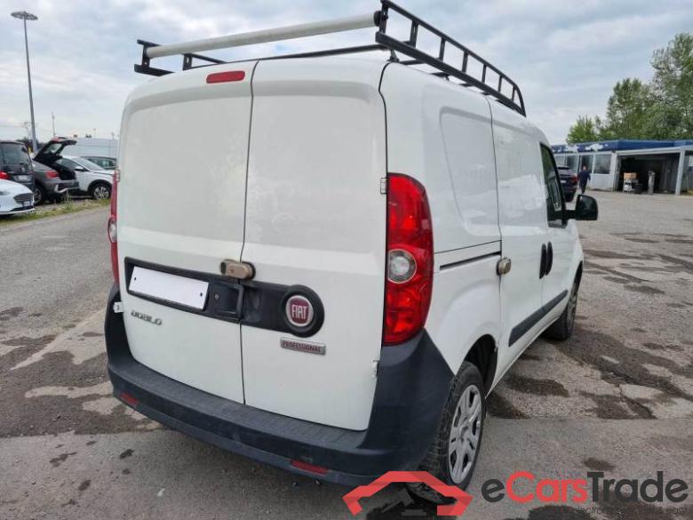 Fiat 16CH1LOUN FIAT DOBLÒ CARGO / 2014 / 4P / VETT. FURGONATA CH1 LOUNGE 1.6 MJET 105CV E6D SeS #2