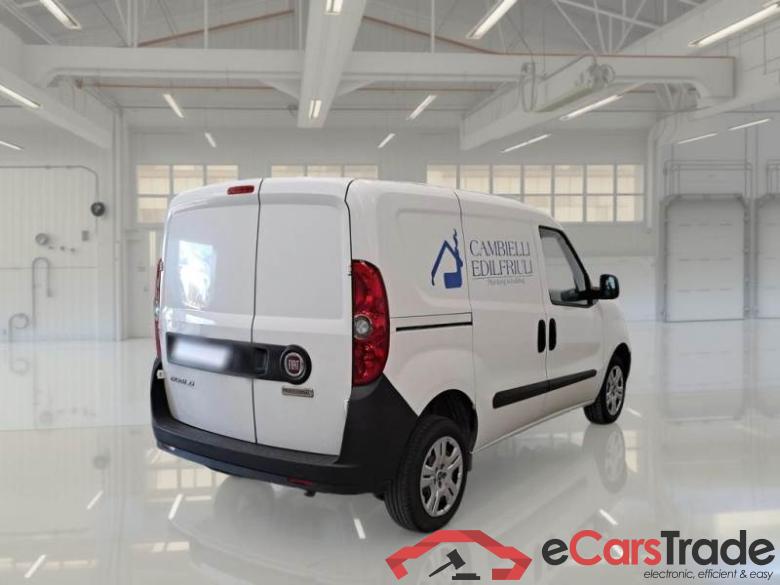 Fiat 48 FIAT DOBLÒ CARGO / 2014 / 4P / VETT. FURGONATA CH1 LOUNGE 1.3 MJET 95CV E6D SeS #2