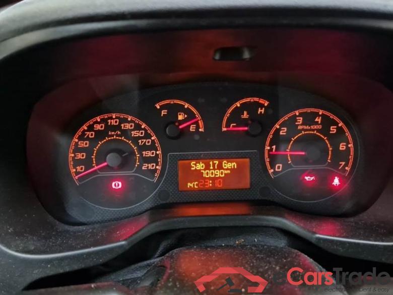 Fiat 6 FIAT FIORINO / 2016 / 4P / VETT. FURGONATA 1.3 MULTIJET 95 CV E6 SX #4