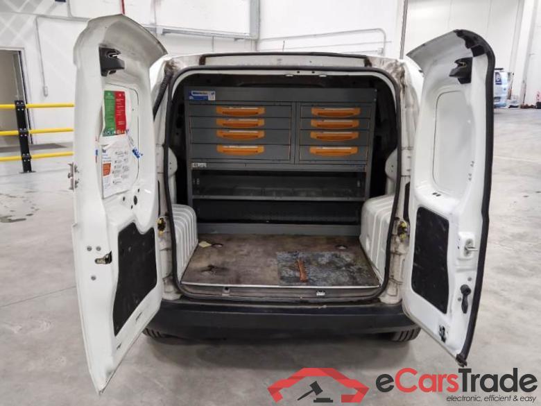 Fiat 2 FIAT FIORINO / 2016 / 4P / VETT. FURGONATA 1.3 MULTIJET 80 CV E6 SX #5