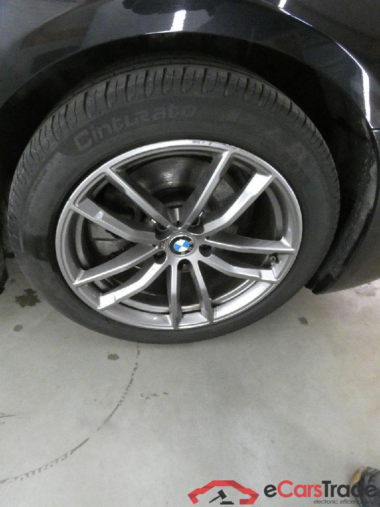 BMW 5-Serie Touring ´16 Baureihe 5 Touring 520 d M Sport 2.0 140KW AT8 E6dT #2