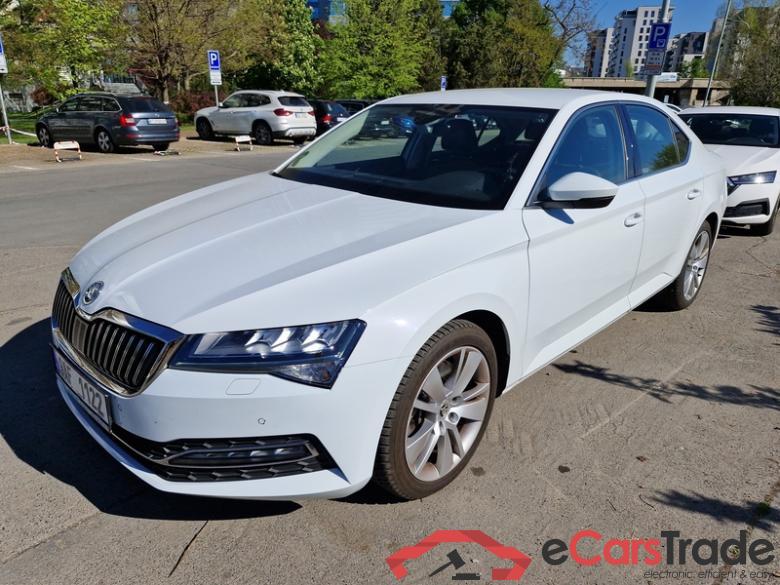 Skoda  Superb (3V3)(2015) Superb 2.0TSI 206 Style 4x4 AT #1