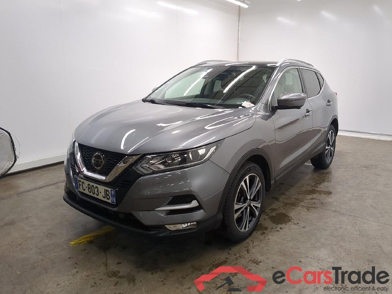 Nissan 1.3 DIG-T 140 N-Connecta NISSAN Qashqai 5p Crossover 1.3 DIG-T 140 N-Connecta