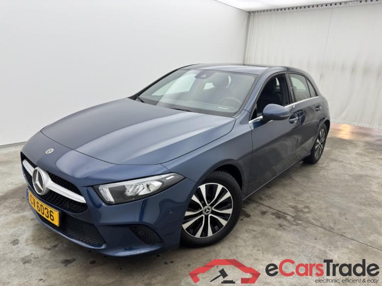 MERCEDES CLASSE A DIESEL (W177) A 200 d 150 Business Solution (EU6AP) 5d #4