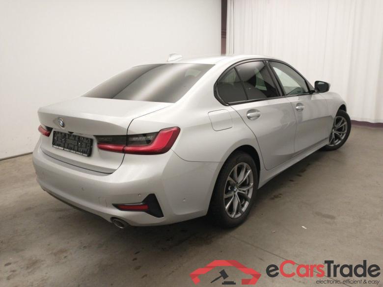 BMW 3 Reeks Berline 318dA (110 kW) 4d #5