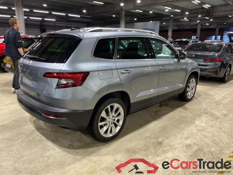 SKODA KAROQ DIESEL 1.6 CR TDi SCR Style DSG #2