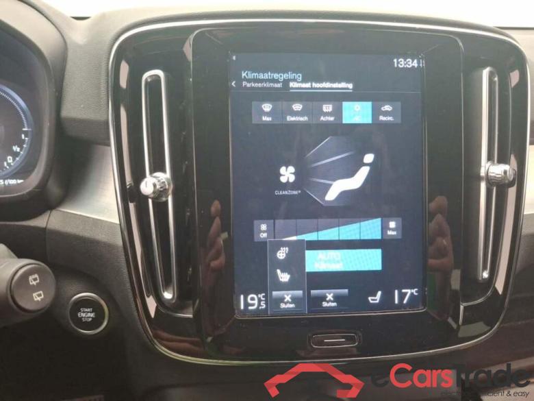 VOLVO XC40 1.5 T4 Essential Bright AUT #6