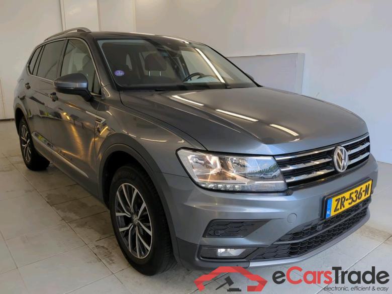 VOLKSWAGEN Tiguan 1.5 TSI CL. Bus. 7p. #2