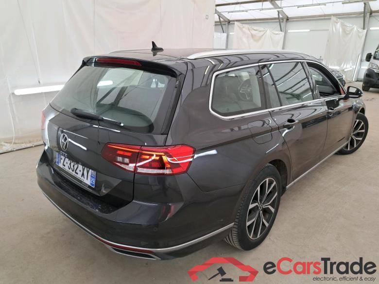 Volkswagen 1.4 TSI DSG HYBRIDE RECHARGEABLE SW GTE VOLKSWAGEN Passat SW / 2019 / 5P / Break 1.4 TSI DSG HYBRIDE RECHARGEABLE SW GTE #3