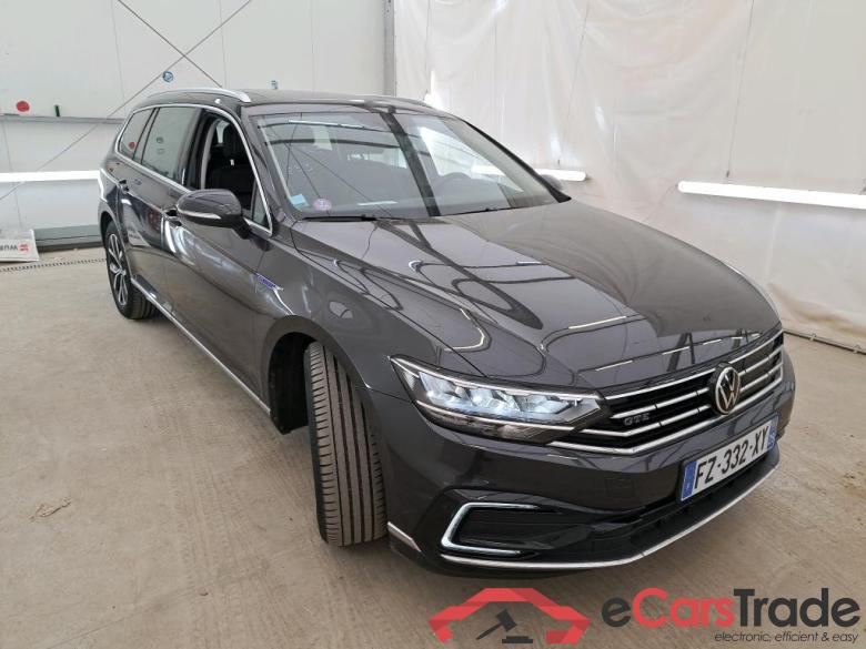 Volkswagen 1.4 TSI DSG HYBRIDE RECHARGEABLE SW GTE VOLKSWAGEN Passat SW / 2019 / 5P / Break 1.4 TSI DSG HYBRIDE RECHARGEABLE SW GTE #4