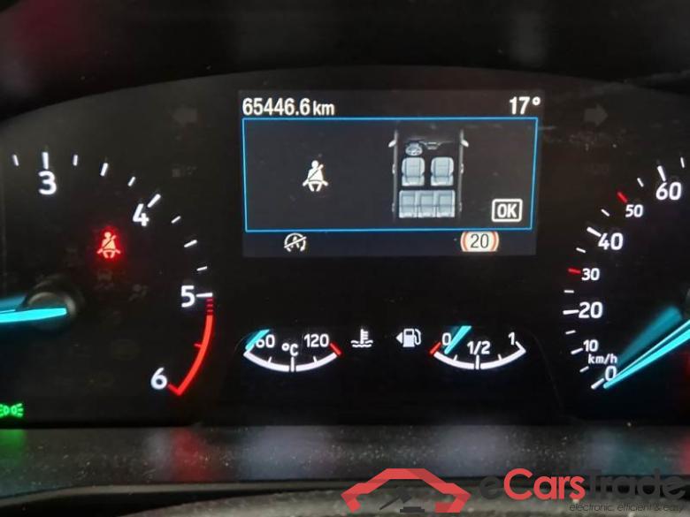 Ford 15 BUS MAN FORD FOCUS / 2018 / 5P / STATION WAGON 1.5 ECOBLUE 120CV BUSINESS SW #4