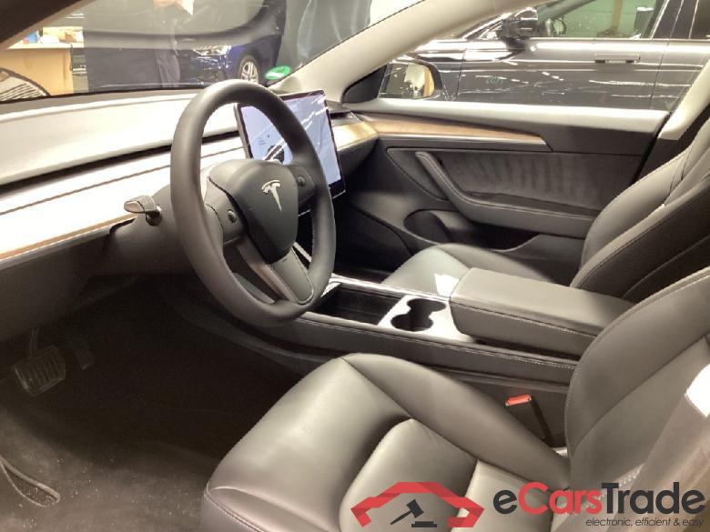 Tesla Model 3 ´18 BEV TESLA Model 3 Langstreckenbatt. Allradantrieb Dual Motor 4d 366kW #4